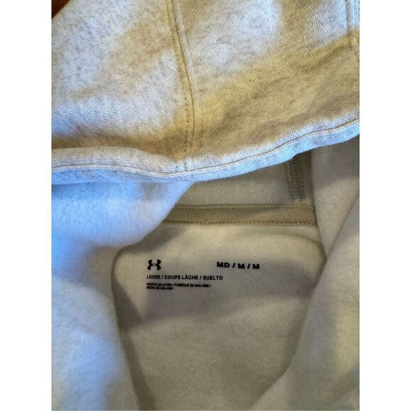 New w/o tags woman’s under armour hoodie - Picture 3 of 4
